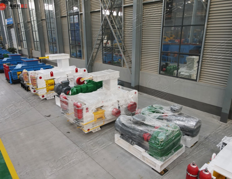 鈦鐵礦高壓輥磨機